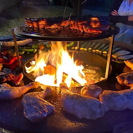 Camping La Chataigneraie Gravieres Exteriér fotografie