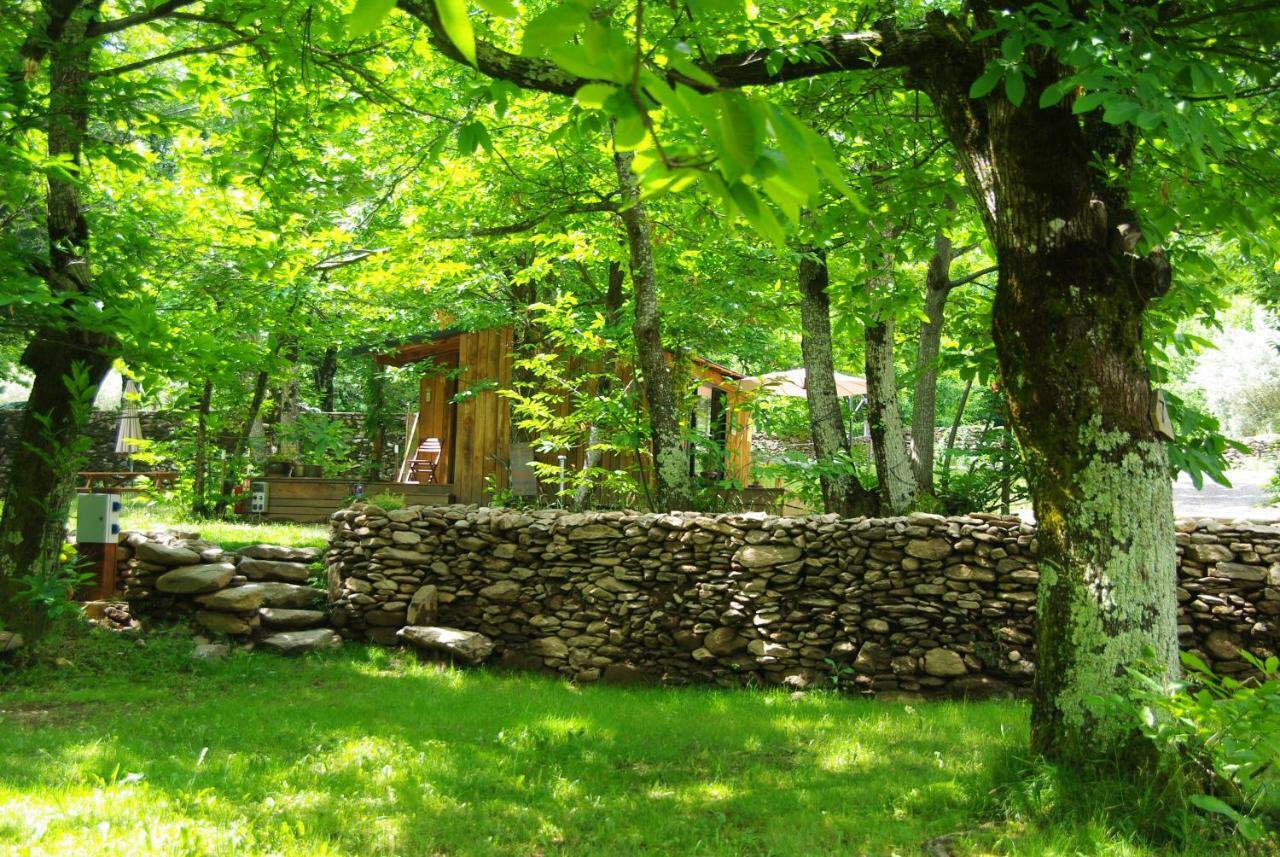 Camping La Chataigneraie Gravieres Exteriér fotografie